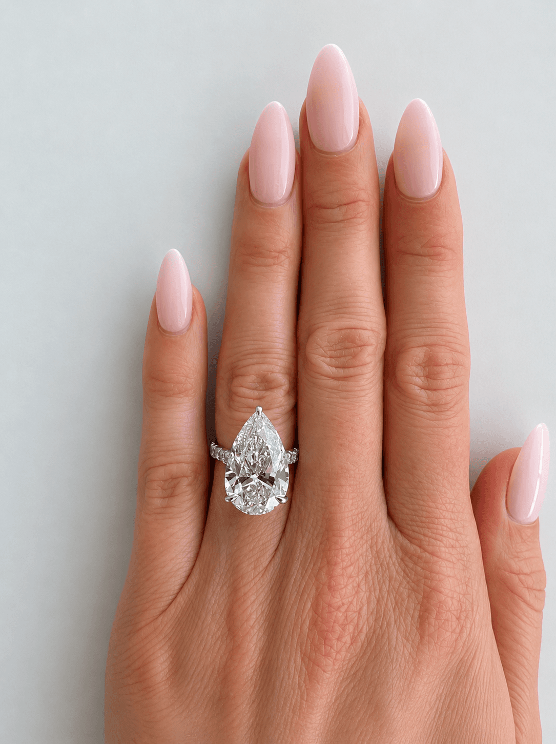 Atelier Diamonds bespoke ring